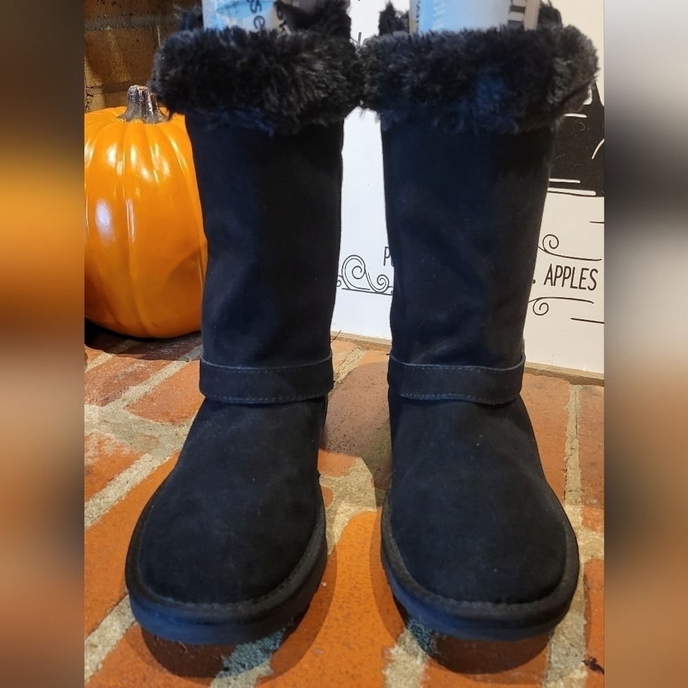 Sonoma quilted black suede mid-calf faux fur lined fuzzy boots - Picture 5 of 7